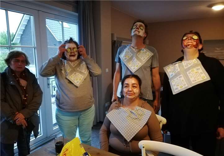 Wellnessabend mit Gesichtsmasken. Privat
