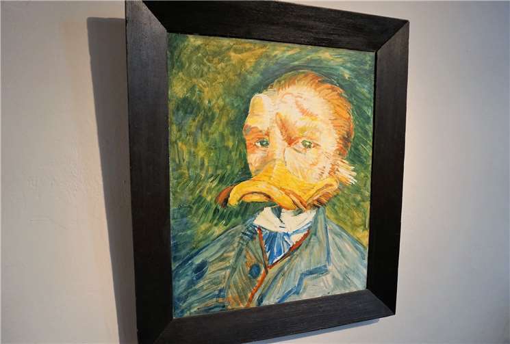 Weltbekannte Werk wie von Gogh´s Selbstbildnis aus der Kulturgeschichte haben Einzug in die Stadtgalerie gehalten .