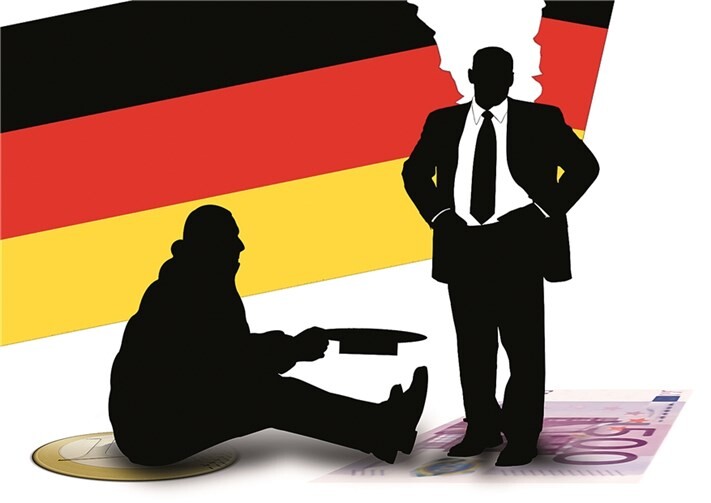 Wenn die Jahrgänge um 1965 das Rentenalter erreicht haben, dann steht sie vor unseren Türen: die Altersarmut.Gerd Altmann_Shapes_AllSilhouettes.com/pixelio.de