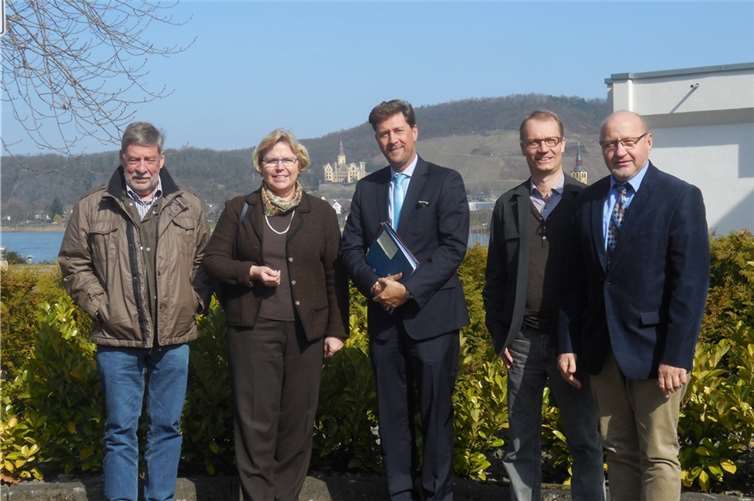 Wenn es nach Manfred Müller (v.l.), Gabriele Herrmann-Lersch, Detlef Odenkirchen, Holger Klemm und Guido Job geht, wird einer künftigen Zusammenarbeit im Tourismus nichts im Wege stehen. privat