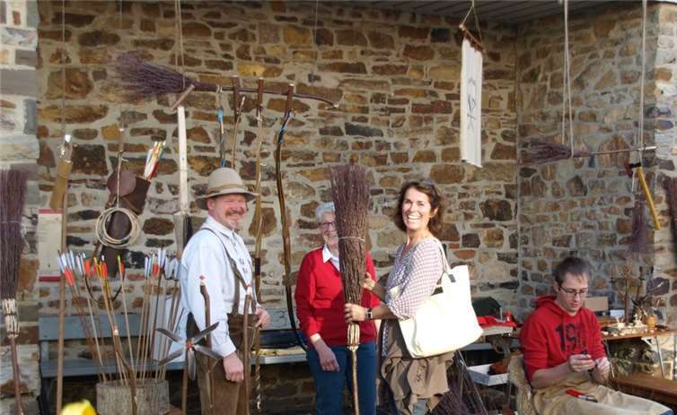 Wer beim Dernbacher Bauernmarkt dabei sein will, muss zeigen, was er kann. Foto: -WR-
