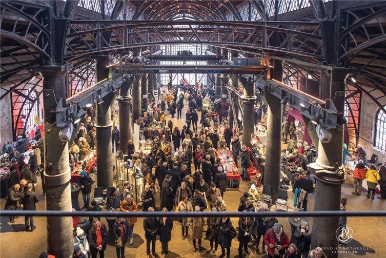 Wer in der Fülle der Weihnachtsmärkte im Land das Besondere sucht, wird am dritten Adventswochenende auf der Sayner Hütte fündig. Foto:privat