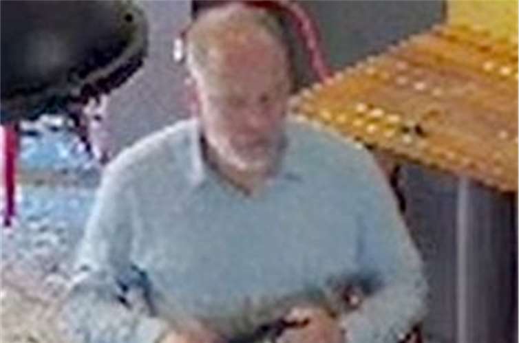 Wer kann Hinweise zum Tatverdächtigen geben? Foto: Polizei NRW