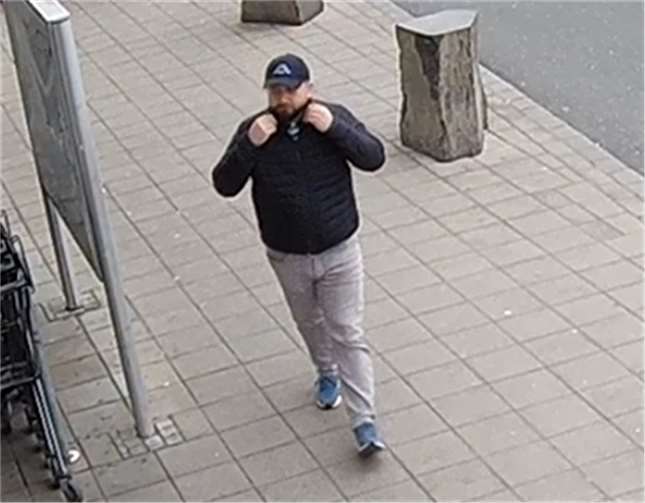 Wer kennt den Tatverdächtigen? Foto: Polizei RLP