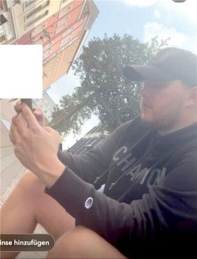 Wer kennt diesen Mann?