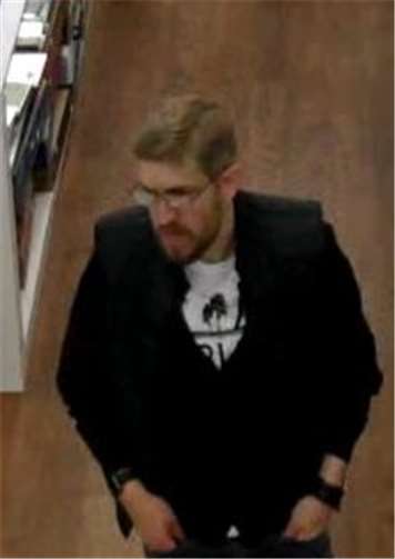 Wer kennt diesen Mann? Foto: Polizei