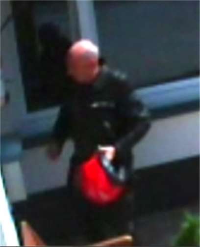 Wer kennt diesen Mann? Fotos: Polizeipräsidium Koblenz