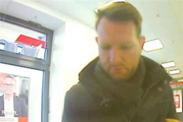 Wer kennt diesen Mann?Fotos: Kreispolizeibehörde Rhein-Sieg-Kreis