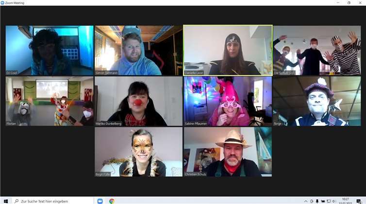 Wer nicht vor Ort war, konnte die Party virtuell verfolgen.