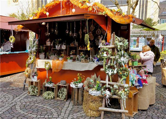 Wer noch passende Frühjahrs- oder Osterdekoration fürs eigene Zujase suchte, wurde an den Ständen mit exklusivem Kunstahndwerk sicher fündig.