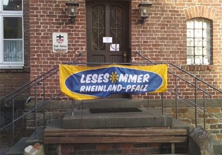 Wer sich zum Lesesommer anmeldet, kann exklusiv und kostenlos aktuelle Kinder- und Jugendbücher ausleihen und lesen.Foto: privat