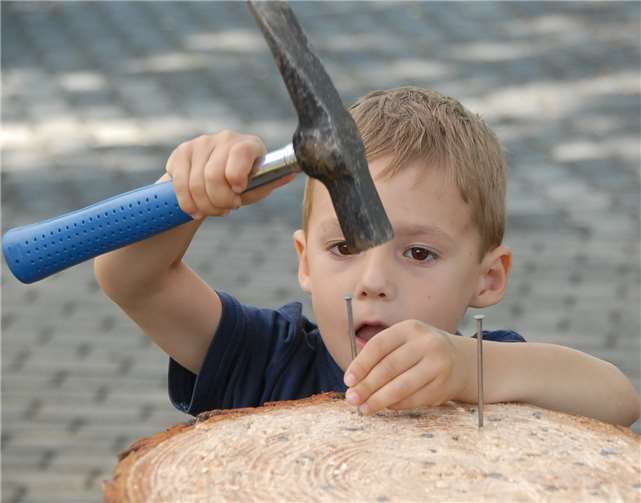 Wer so früh mit dem Üben anfängt, wird spätersicher mal „Olympiasieger“ auf dem Schöwer Dorffest.