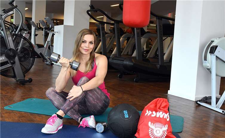 Wer wird am am 10. Februar im Baden-Badener SWR3 Studio gegen Ex-Boxweltmeisterin Regina Halmich antreten? Foto: SWR/Stephanie Schweigert