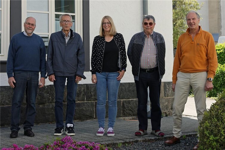 Werner Dreschers, Theo Müller-Ehlen, Verena Krämer, Richard Hammes und Arnold Hoffmann bildeten das Redaktionsteam für das diesjährige Jahrbuch.