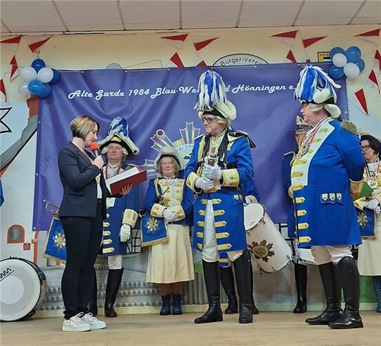 Werner Henn wurde mit dem goldenen Verdienstorden ausgezeichnet. 