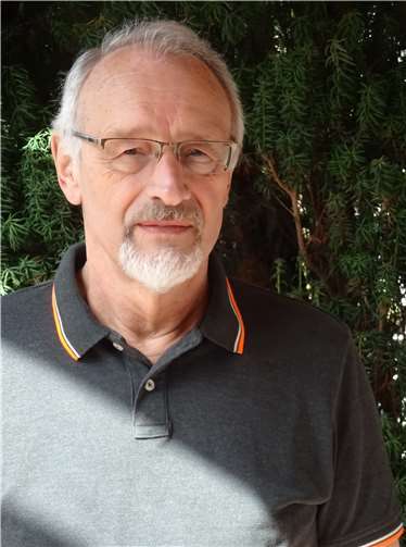 Werner Krupp aus Waldorf wurde mit der Ehrennadel des Landes ausgezeichnet. . Fotos: privat