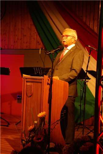 Werner Müller bei seinem Vortrag.