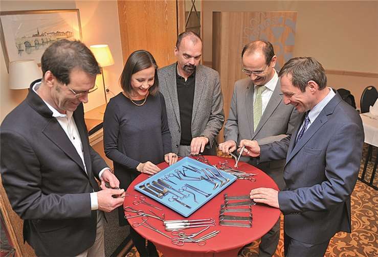 Wertvolle Operationsinstrumente gehen nach Äthiopien. FIX