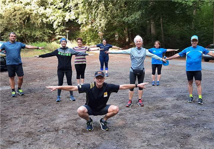 Wichtig ist den LG’lern das auch beim Training die Corona Bekämpfungsverordnung eingehalten werden. Hier die 6. Gruppe.