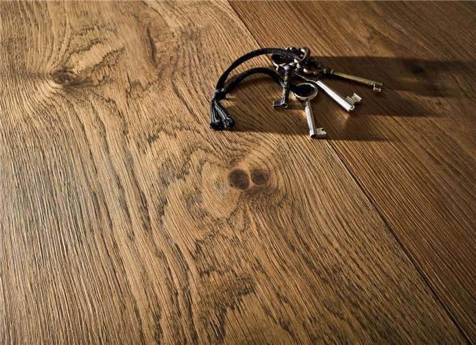 Wichtig ist es, auf das FSC- oder PEFC-Siegel zu achten, die das Ziel verfolgen Nachhaltigkeit und Umweltverträglichkeit von Produkten aus dem Wald zu kontrollieren. Foto: privat