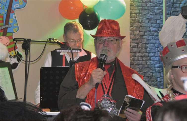 Wie bereits im vergangenen Jahr erwies sich Pastor Stephan Augst wieder einmal als charmanter Moderator.