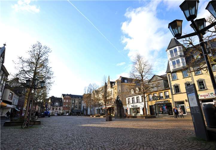 Wie der Andernacher Marktplatz künftig aussehen soll und wie er attraktiver gestaltet werden kann, ist Thema der Einwohnerversammlung am Donnerstag, 22. Februar. Hier sind die Ideen und Anregungen der Bürgerinnen und Bürger gefragt. Stadt Andernach/Maurer
