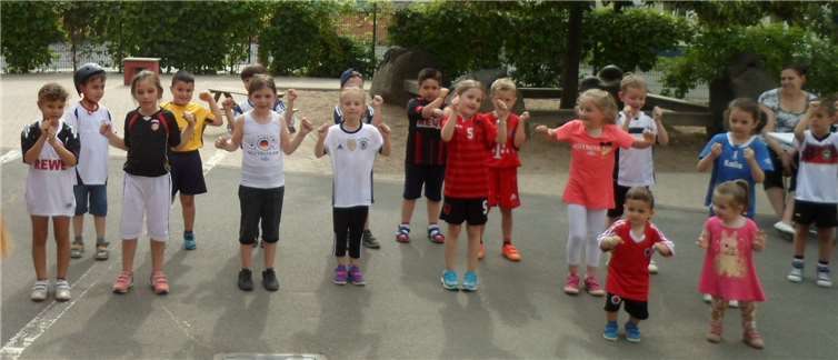 Wie die Abschlussfahrt stand auch die Abschlussfeier unter dem Motto „Fußball“. privat