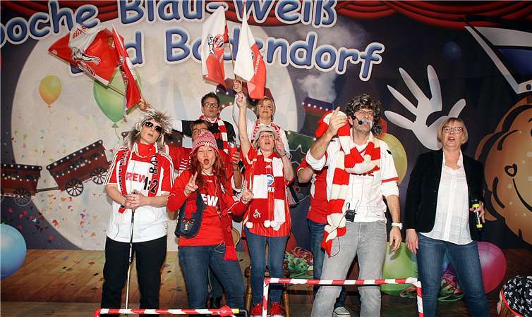 Wie es in der Südkurve beim 1. FC Köln zugehen kann, wurde hier eindrucksvoll gezeigt.