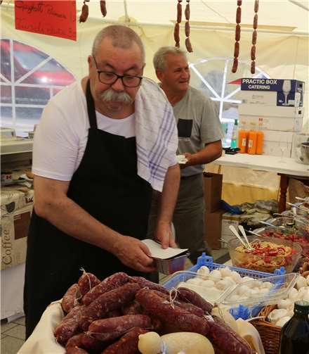 Wie in Italien auf dem Markt gab es ein leckeres Angebot.