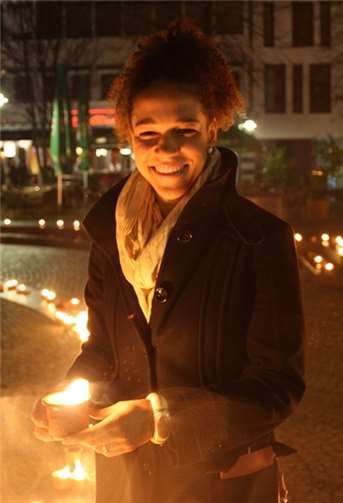 Wie in den beiden vergangenen Jahren ist Fußballnationalspielerin Celia Sasic Schirmherrin der Solidaritätsaktion „Eine Million Sterne“.