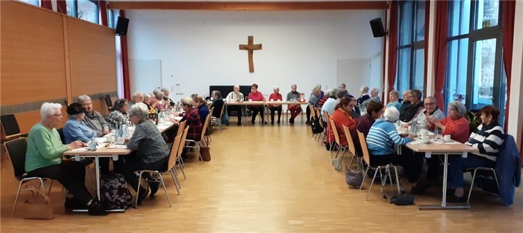 Wie in jedem Jahr lud das Team der Senioren Maria-Himmelfahrt zum traditionellen Heringsessen ein.