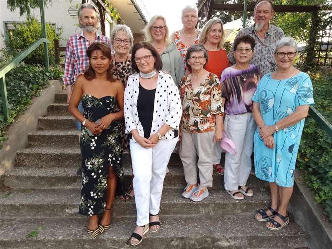 Wie in jedem Jahr zu den Michelsmarkt-Tagen präsentiert die Künstlergruppe „Regenbogen94“ ihre vielfältigen Werke im Gemeindesaal und Kreuzgang der Christuskirche. Foto: privat