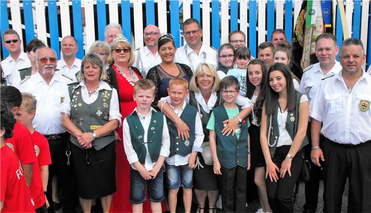 Wie jedes Jahr - eine große Abordnung der Urbarer Schützen. privat