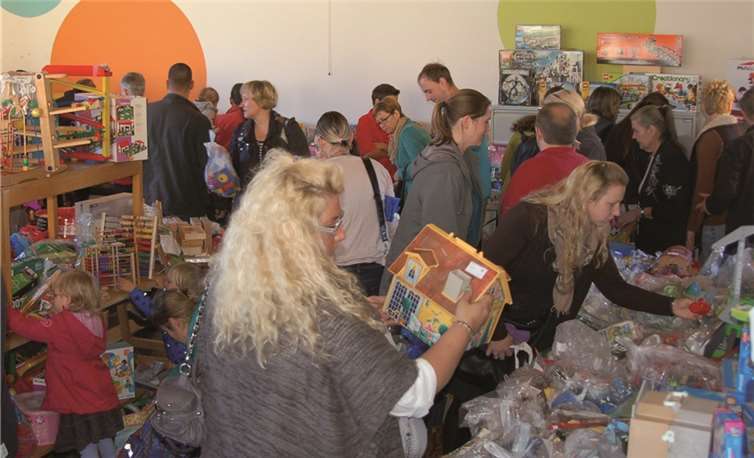 Wie jedes Jahr erwartete die Besucher eine große Auswahl an Spielwaren. privat