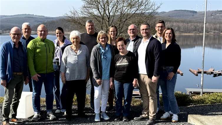 Wie schon nach der Kommunalwahl 2019 zog es die Mitglieder von Vorstand und Fraktion zur Klausurtagung nach Nordrhein-Westfalen, diesmal an den wunderschönen Rursee.  Foto: privat