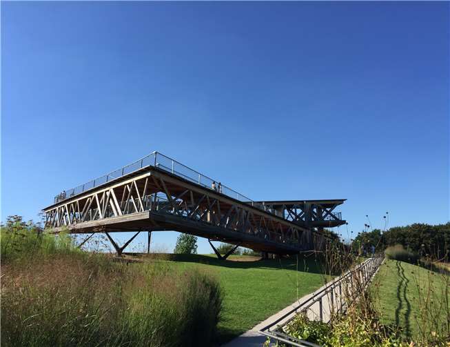 Wie soll die Aussichtsplattform auf dem Festungsplateau zukünftig heißen?privat