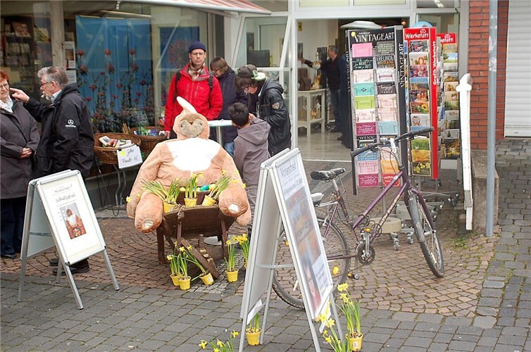 Wie üblich wird die Innenstadt liebevoll dekoriert.  Foto: Archiv /RASCH