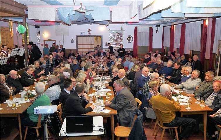 Wie zur Gründung am 11.12.1989 fanddie Jubiläumsfeier im Schwanensaal statt.