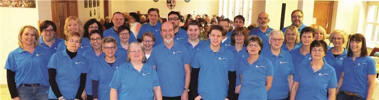 Wieder einmal begeisterte der Volkesfelder Chor „Taktvoll“ mit einer originellen Konzertidee.Fotos: FRE