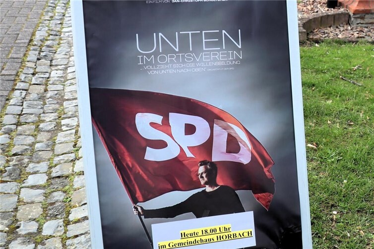 Wieder einmal geht es bei der SPD um die Zukunft von Demokratie und Sozialdemokratie