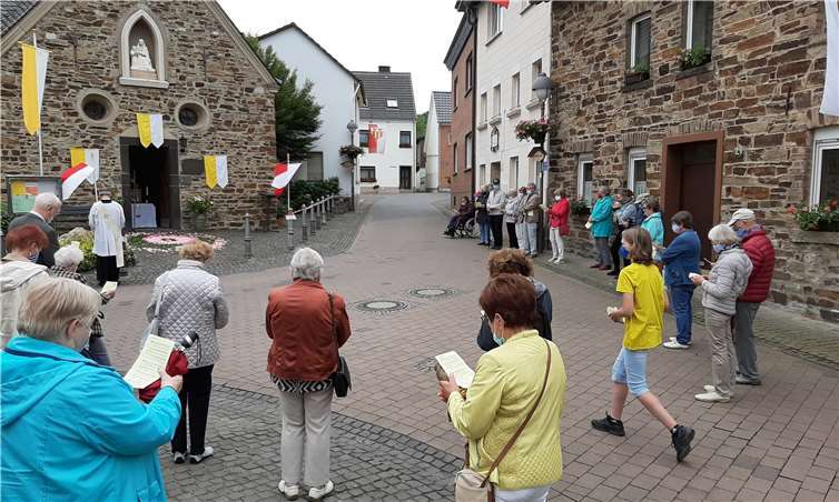 Wieder erwarten war die Veranstaltung gut besucht. Fotos: privat