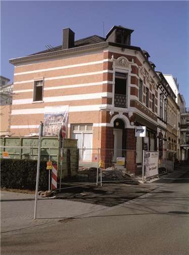 Wieder verschwindet ein altes, schönes Haus... privat