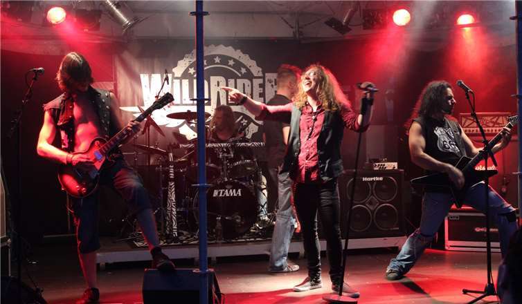 „WildRider“ überzeugtem mit schnörkellosem Hard Rock.