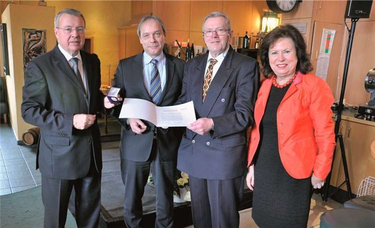 Wilfried Mühlhausen wurde beim diesjährigen Neujahrsempfang ausgezeichnet. privat