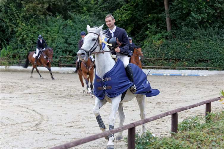 Wilhelm Vohrmann-Heiser in Aktion. Foto: RFV Oberbachem