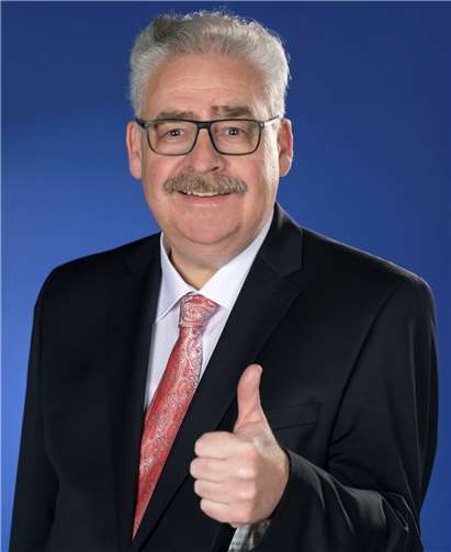 Willi Knopp will erneut Bürgermeister werden. Foto: Creativ Picture - Heinz WernerLamberz