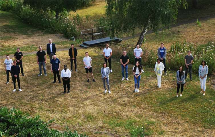 Willkommen bei SHD: 17 Auszubildende starteten am 3. August in Andernach. Foto: SHD