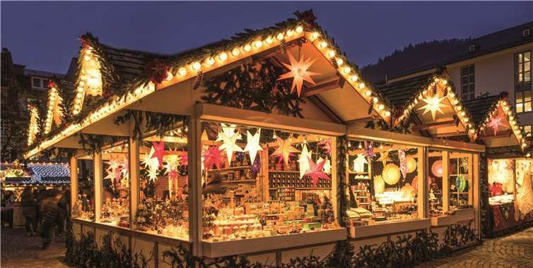 Willkommen in Lohner´s Weihnachtswelt heißt es am 29. November beim Adventszauber und „Tag der offenen Backstube“ in Polch. privat