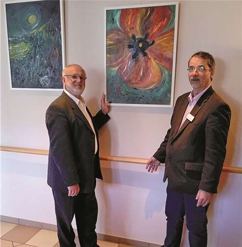 Winfried Reers und Sven Lefkowitz bei der Eröffnung mit Werken von Schwarz-Liebermann. privat