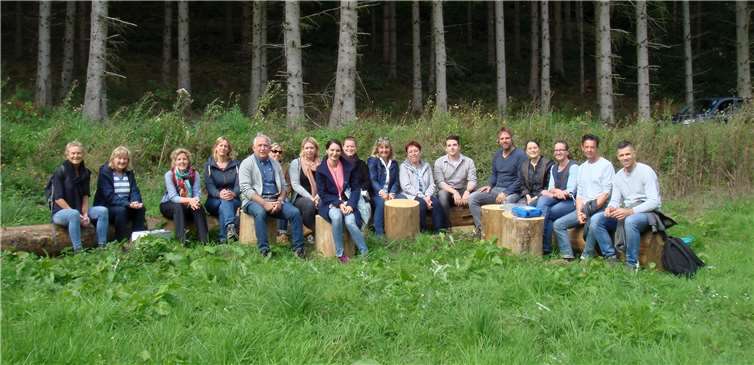 Winfried Sander: Lehrerfortbildung im „Blauen Klassenzimmer“ am Honerather Bach. Foto: privat